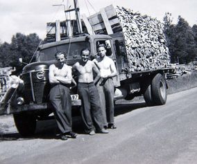 053 solakull saw 1952 lastbilen